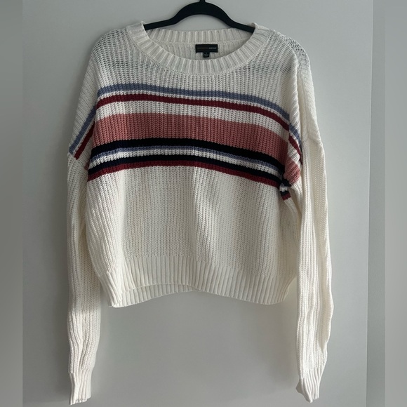 Ambiance Apparel Sweater - Picture 1 of 3